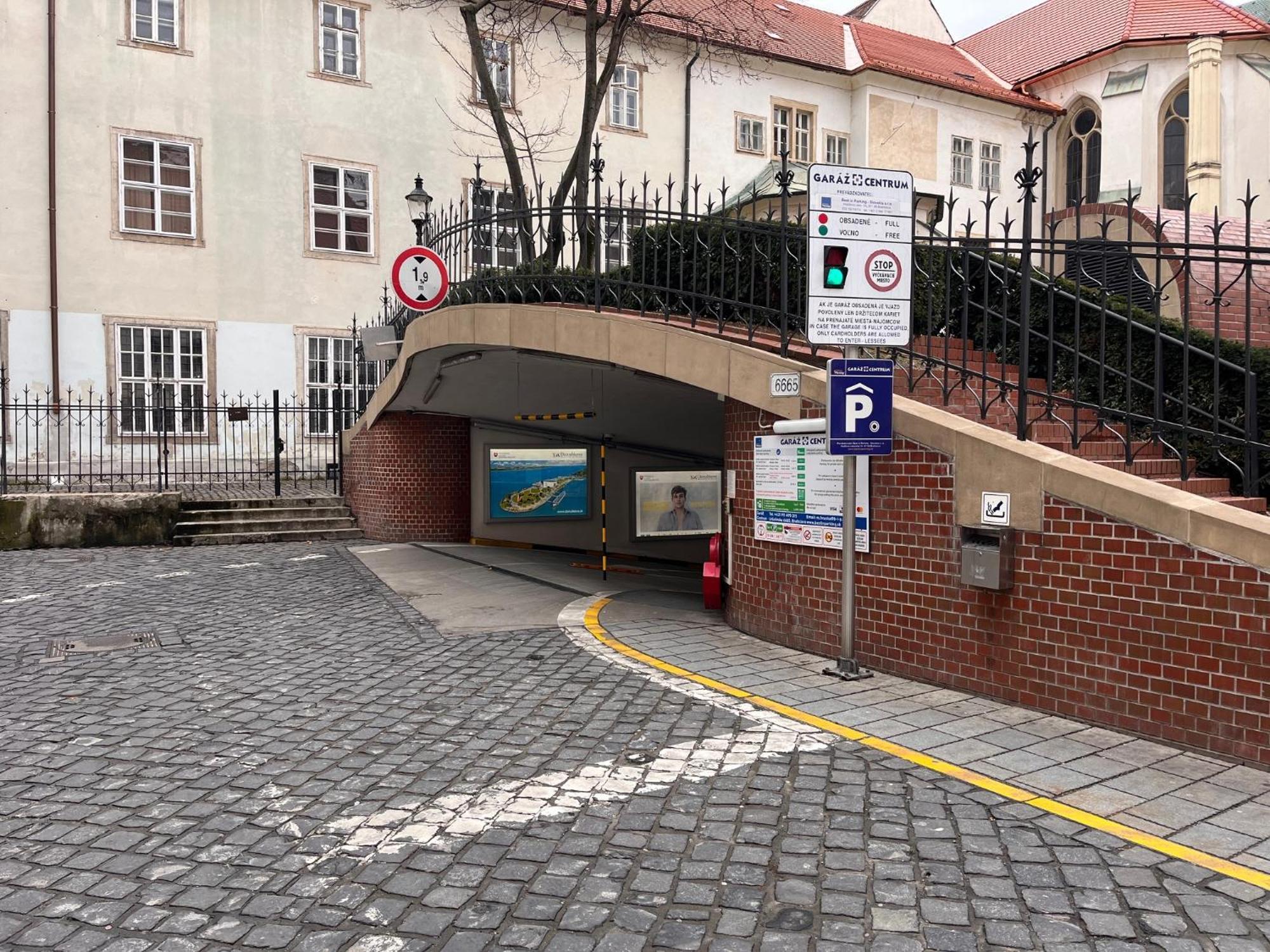 Revon Art-Deco Apartment Laurinska Bratislava Eksteriør billede
